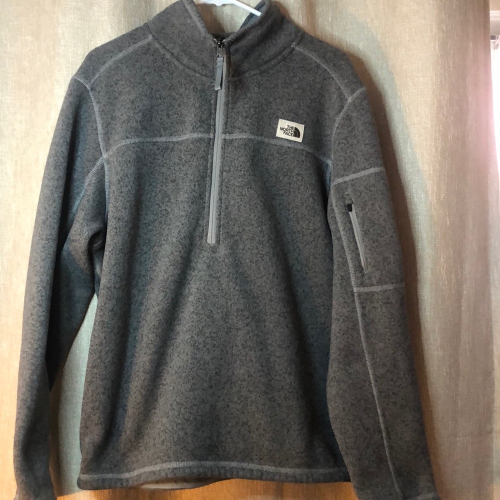 THE NORTH FACE quarter zip pull over